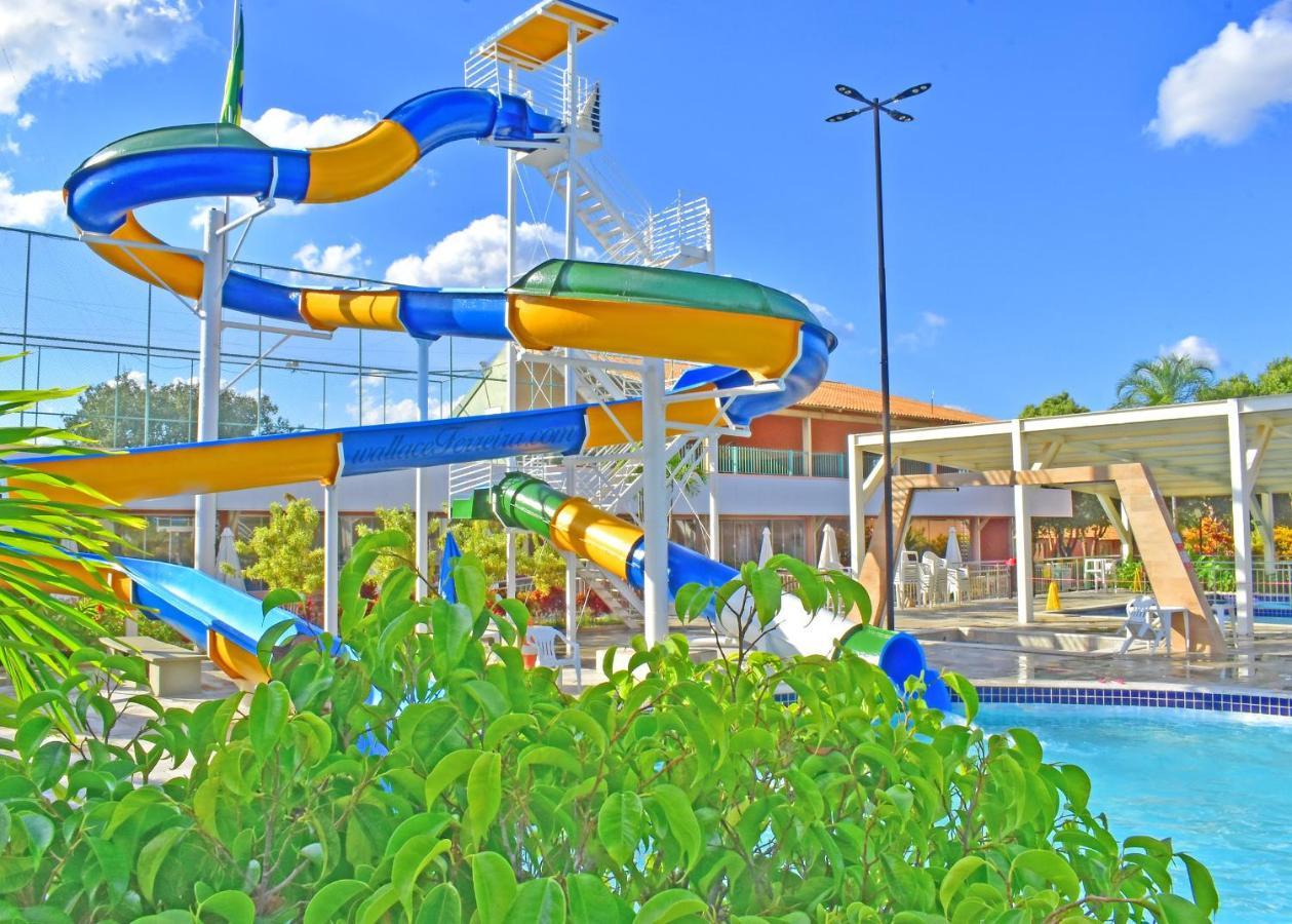 Hotel Diroma Fiori - Parque Aquatico E Muitas Piscinas Калдас-Новас Экстерьер фото